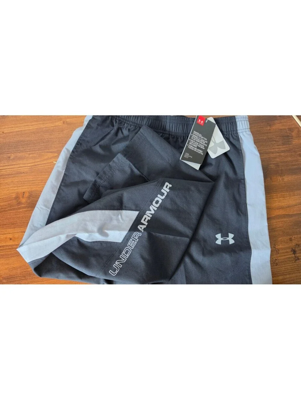 NWT Under Armour Boys Black Gray Track Warm Up Pants, loose fit,YLG 14/16, #130